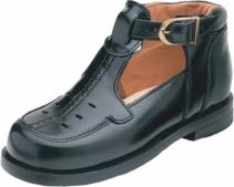 Yo no soy gente, Historias realees, Mundo surrealista, Los zapatos de mi vida 2