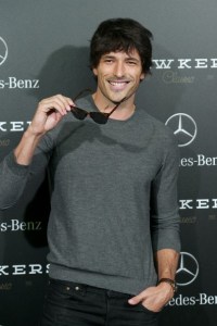 Yonosoygente, Historias reales, mundo surrealista, Andrés velencoso, Pensamientos encadenados