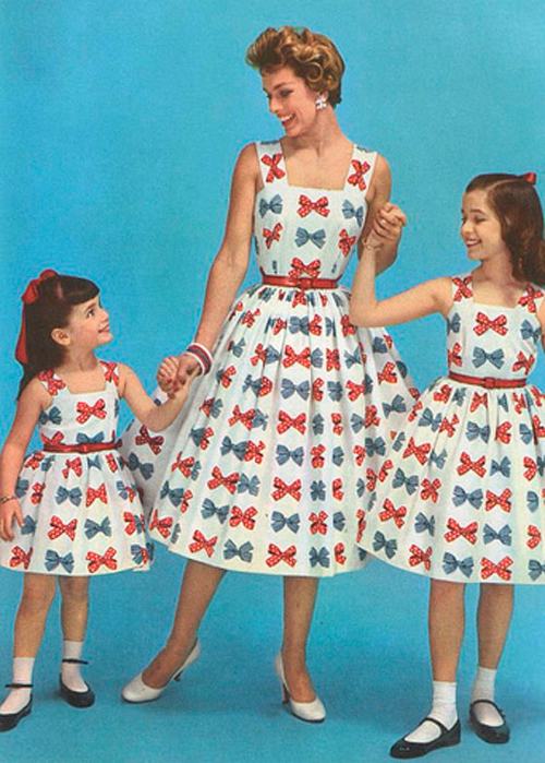 yo-no-soy-gente-historias-reales-mundo-surrealista-peladillas-comuniones-bautizos-bochornos-suenos-anhelos-decepciones-logros-primera-comunion-vestir-iguales